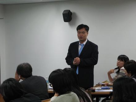 크뉘텔 교수님 초청강연
